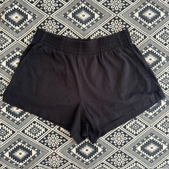 Everlane Retro Jersey Shorts Black - Picture 4 of 8